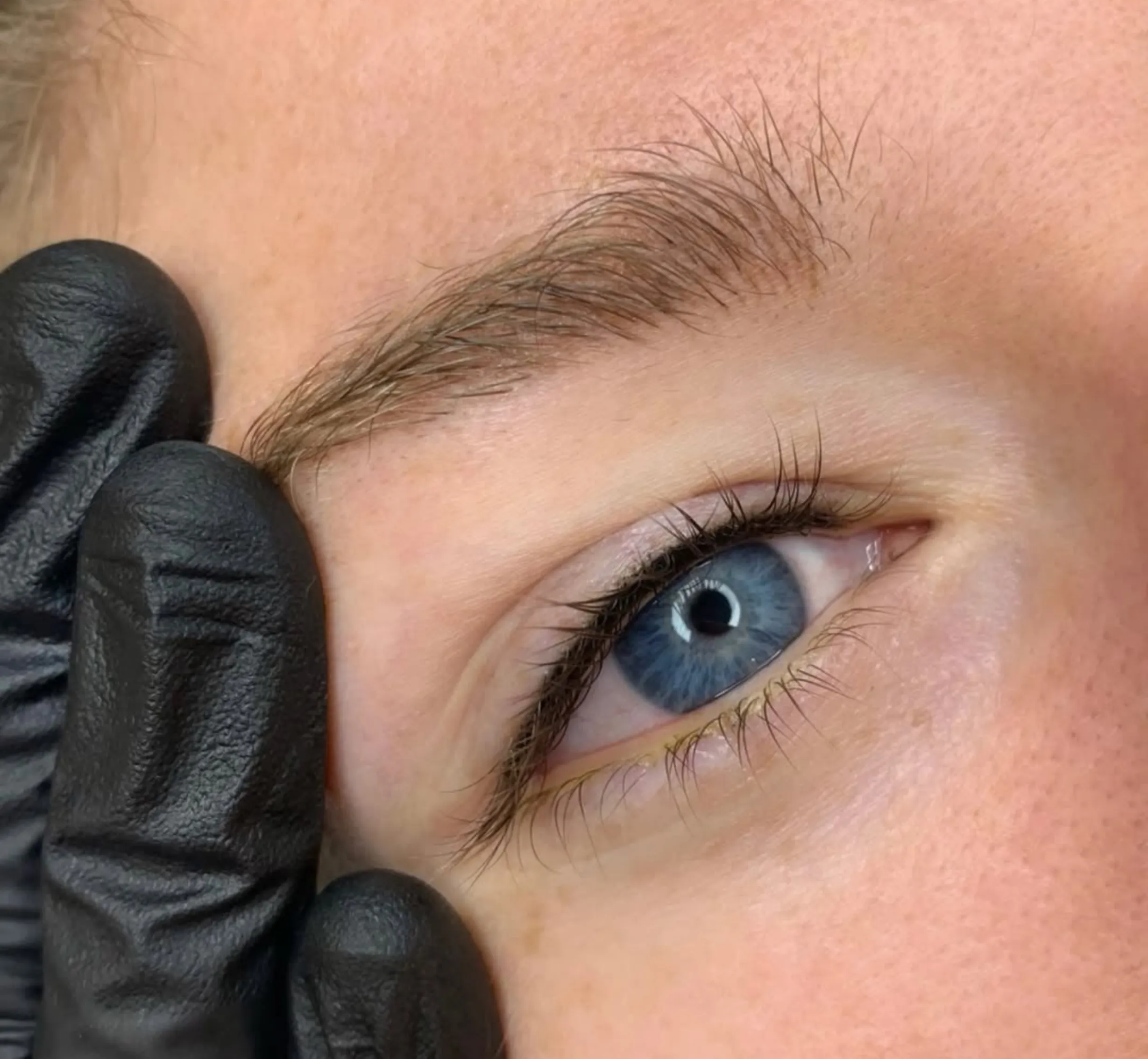 best semi-permanent eyeliner technique