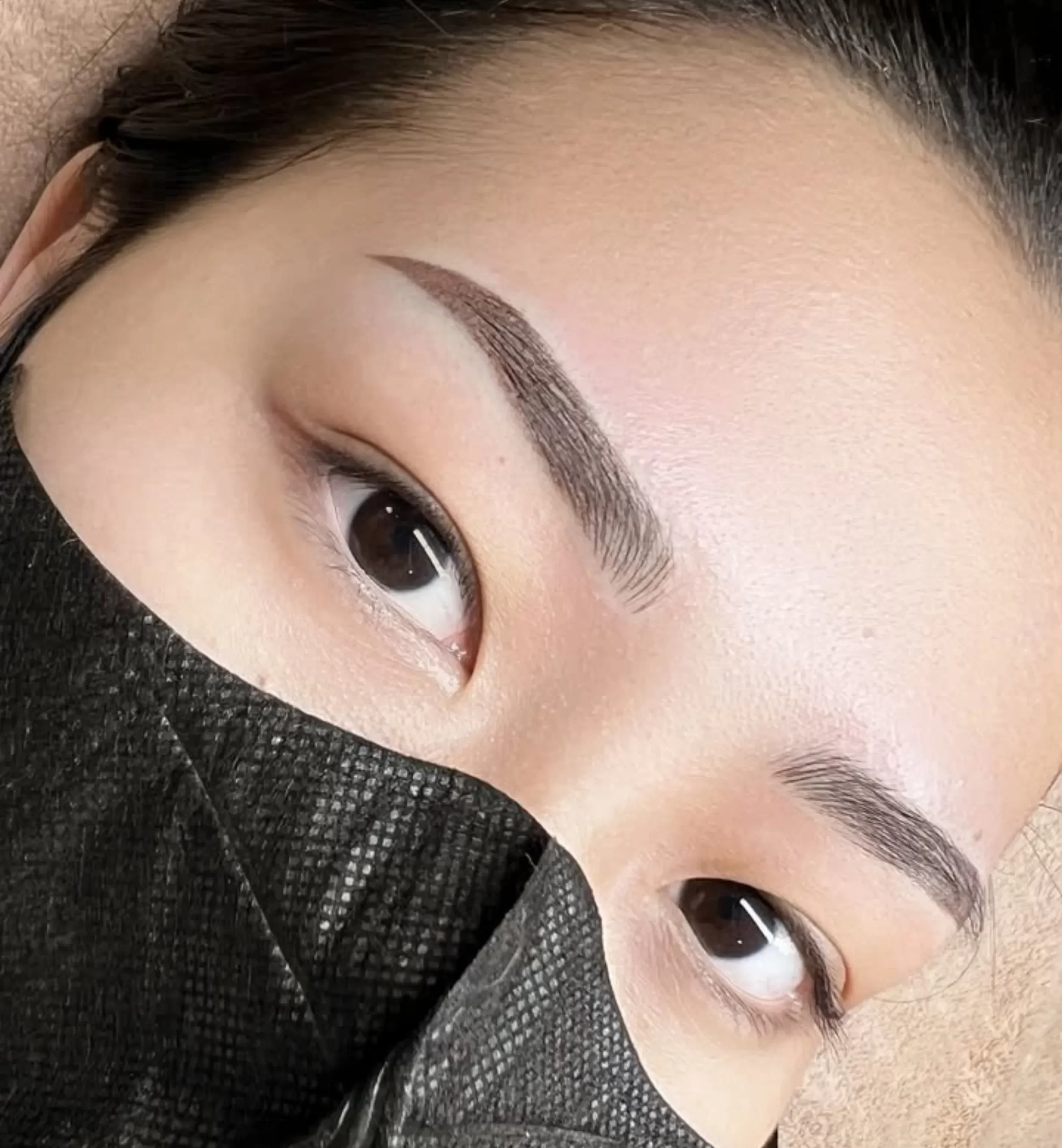 does microblading hurt